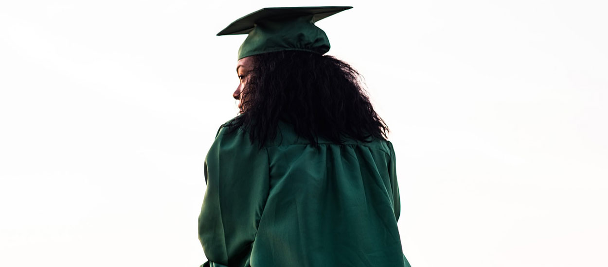 photo-1528980917907-8df7f48f6f2a